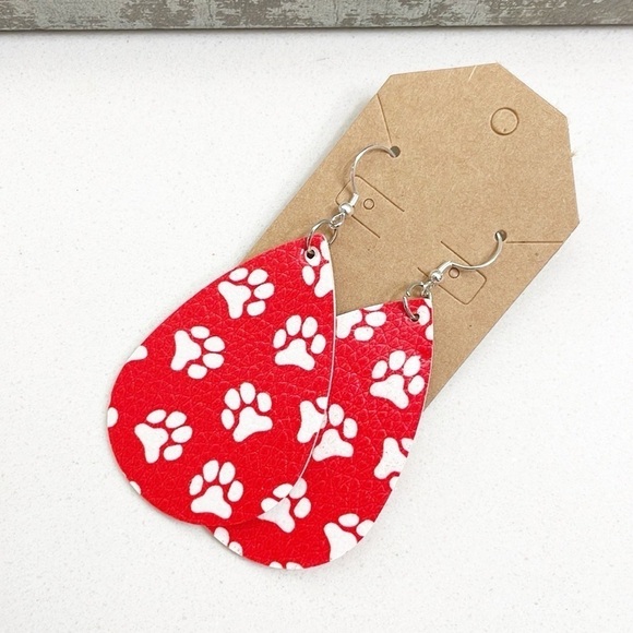 Paw print teardrop hand made earrings - Picture 1 of 2